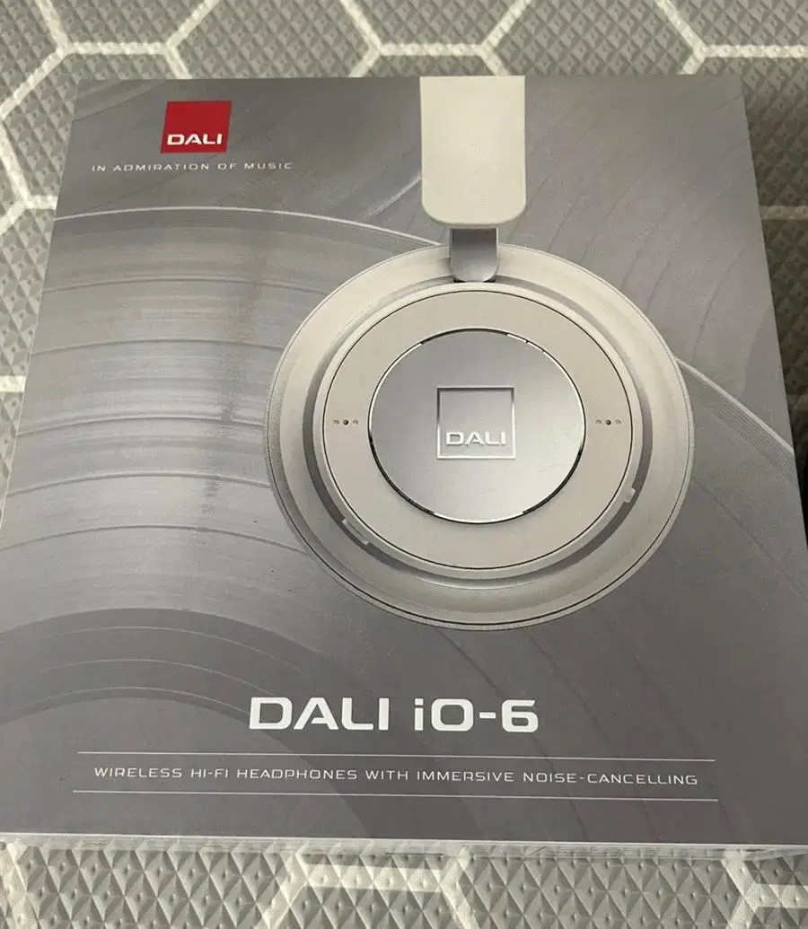 Dali io-6 블루투스 헤드폰 박스세트