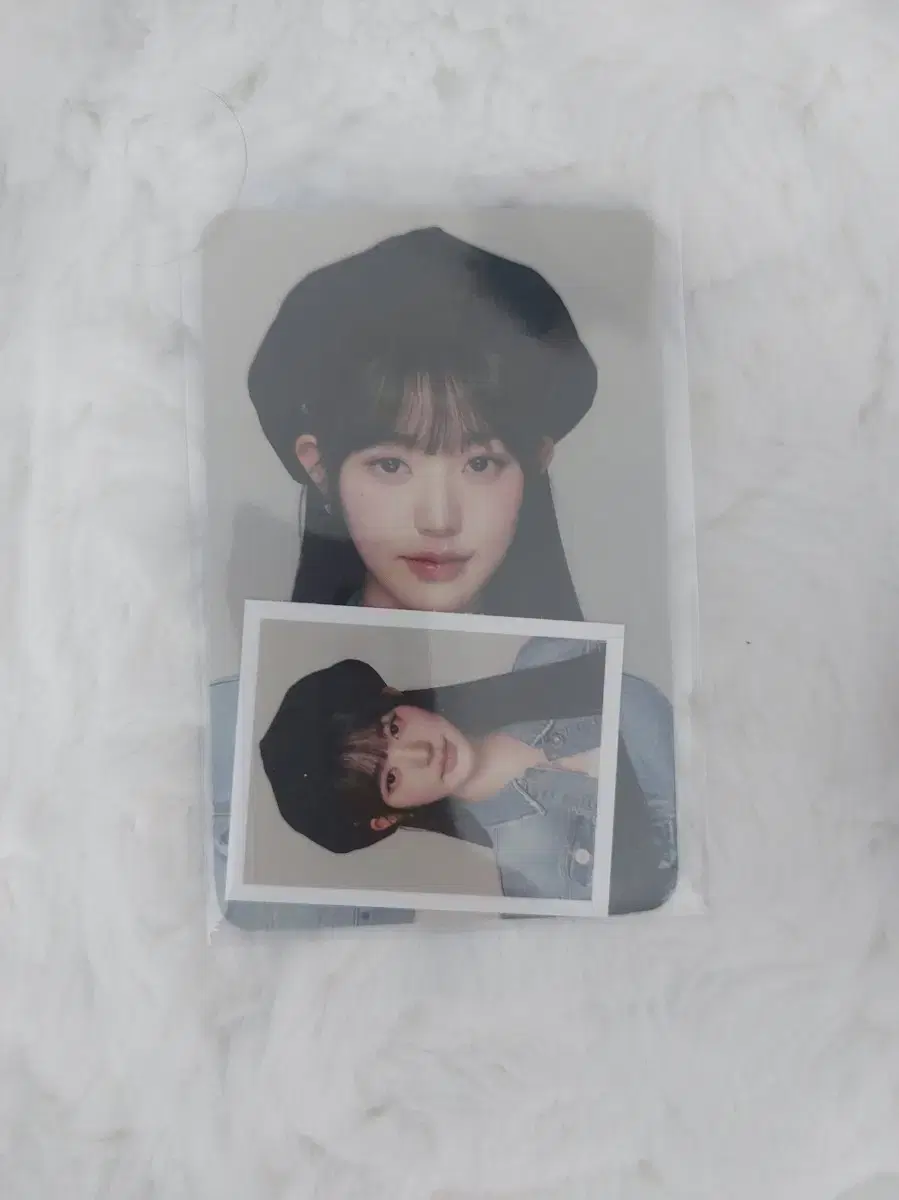 ive jang wonyoung slippers md slippers not included sells deed + photo kard