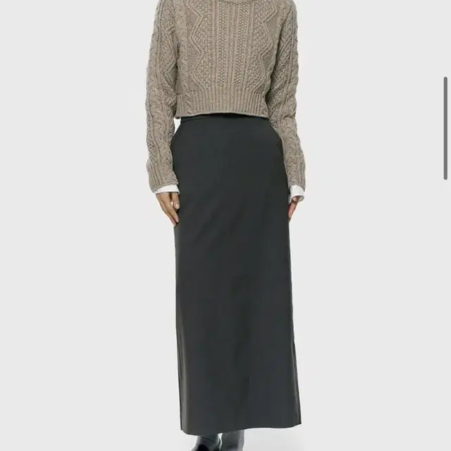 아르카익 back slit maxi skirt brown S사이즈