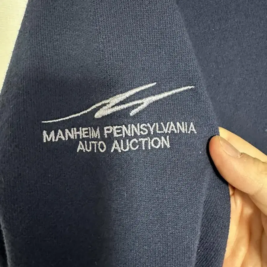 챔피언 맨투맨 네이비 manheim pennsylvania  M