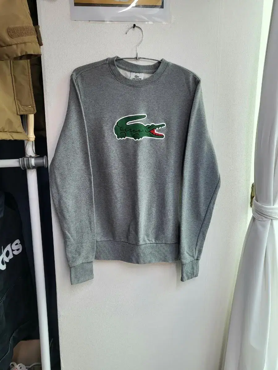 Lacoste Long Sleeve Round Top 2 (90)