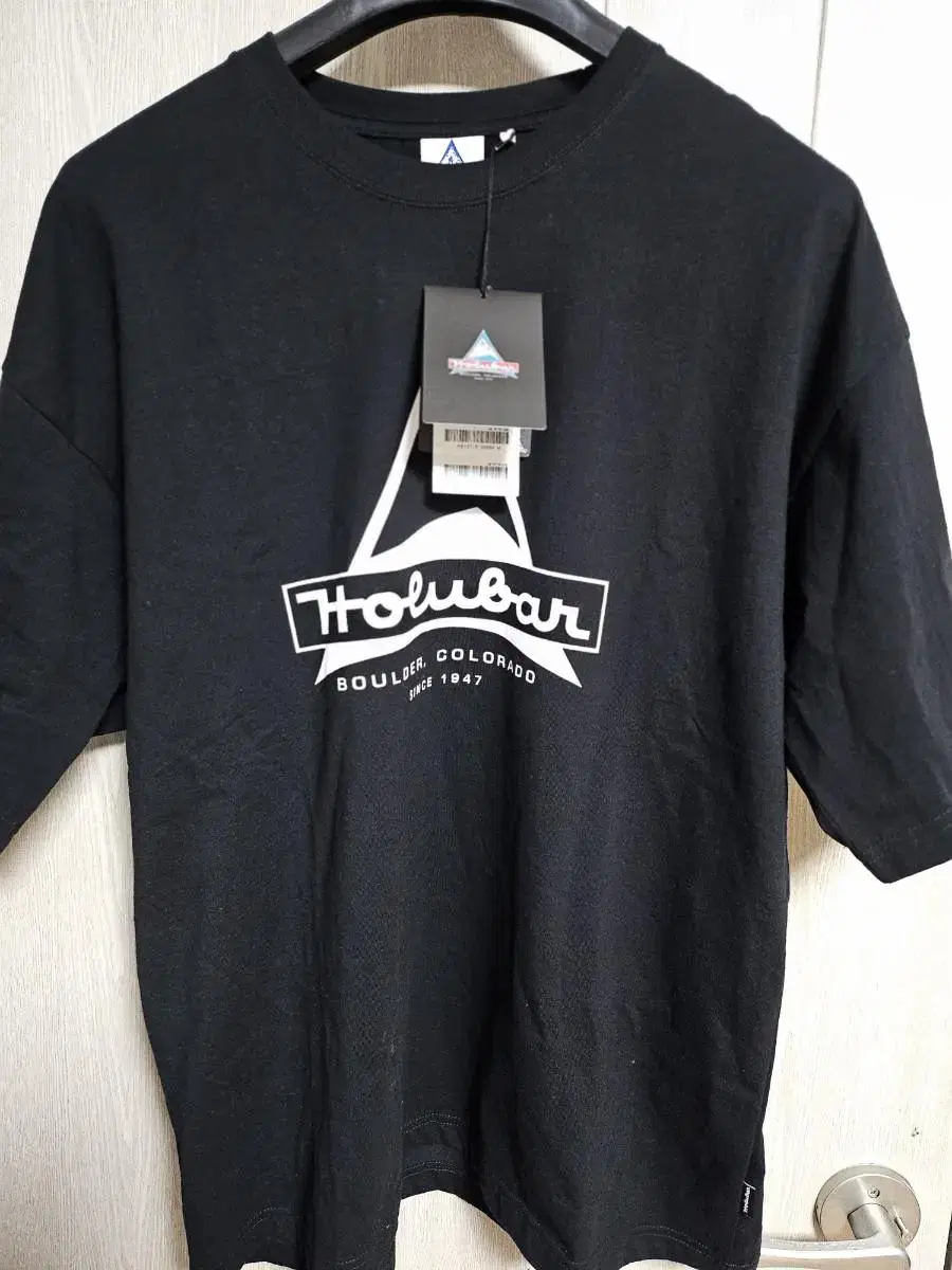 New Arrivals Holuva Vahn Short Sleeve Tee Size 105 Black