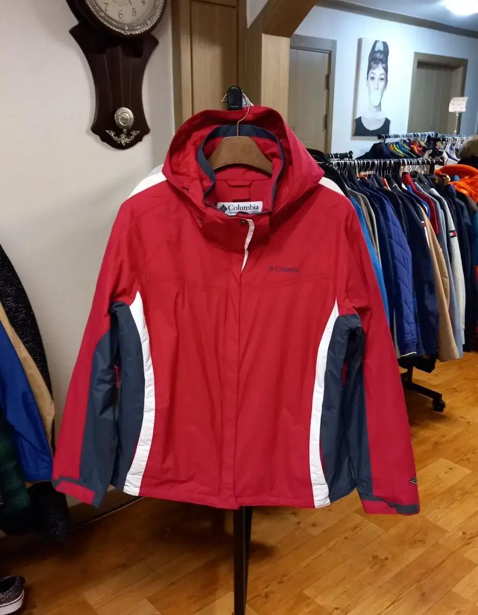 Women's Columbia Functional Jacket (105-110)