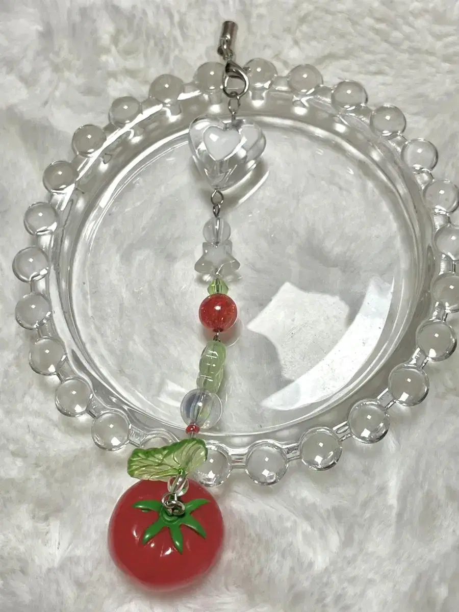 Fashionable Tomato Beads Keyring