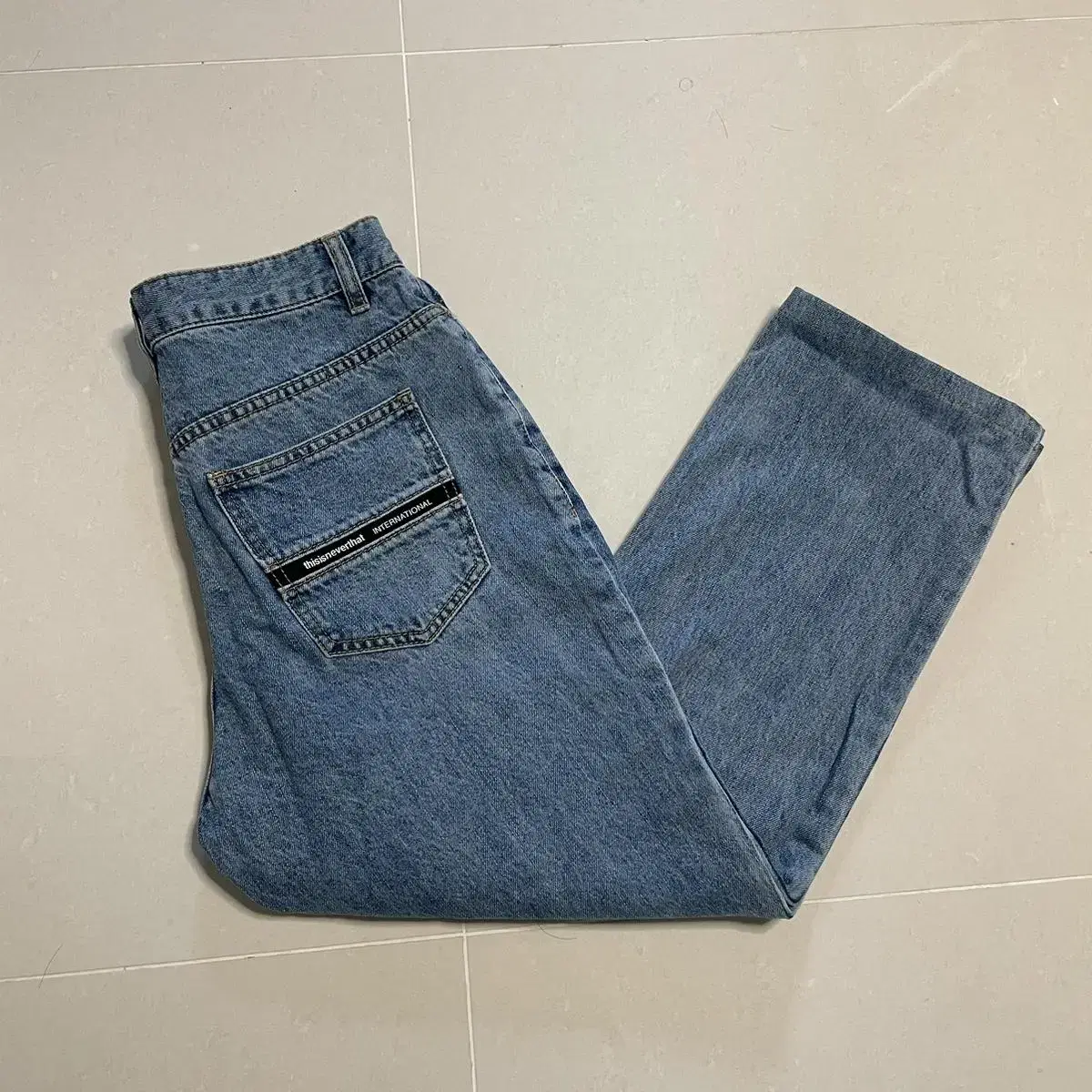 Genuine This Is Never That Lightweight Indigo Denim Pants Jeans 30