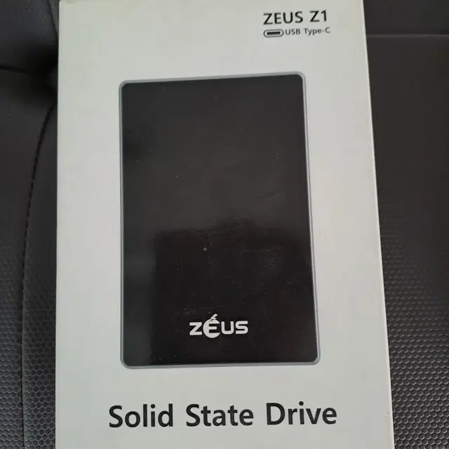 Zeus Z1 외장하드 (128GB) 판매중입니다