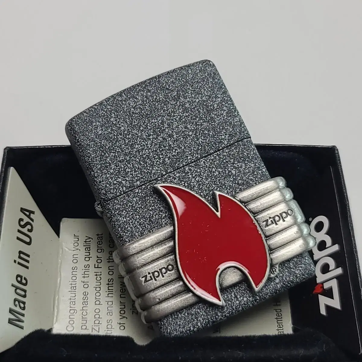 미개봉 정품 29663 ZIPPO RED VIN WRAP 지포라이터