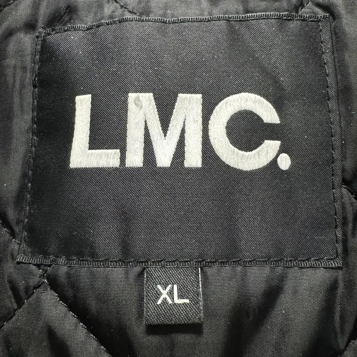 LMC 바시티 자켓