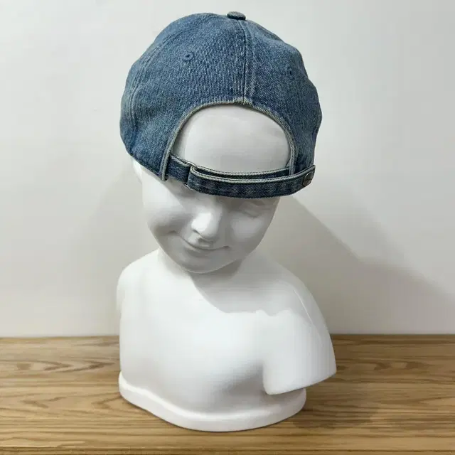 Calvin klein denim cap