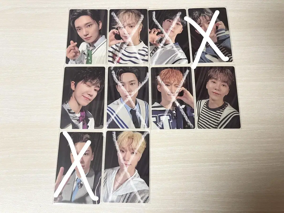 Seventeen 2023 Caran photocard WTS (with sticker)