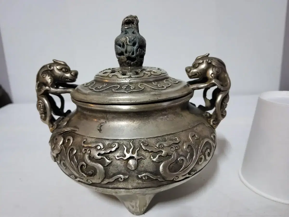 14-centimeter 876 grams pewter twin bishumun incense burner