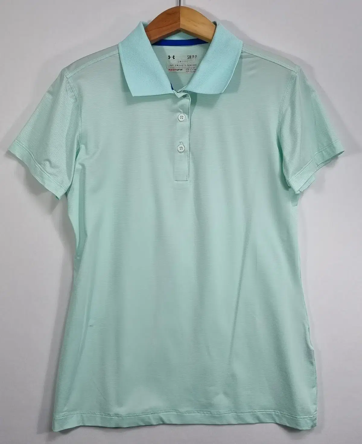 W) True to size XS (44) Under Armour Women's Mint PK Vahn Tee