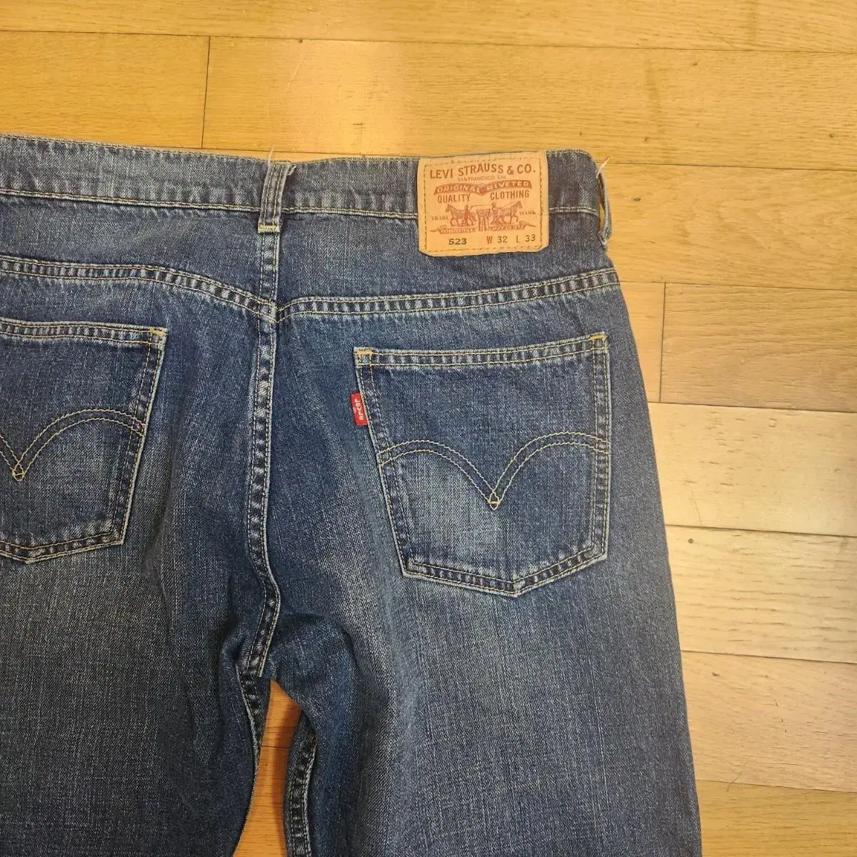 Levis 523 (W 32/ L 33)