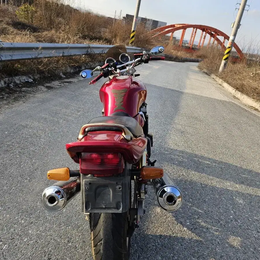 cb1300