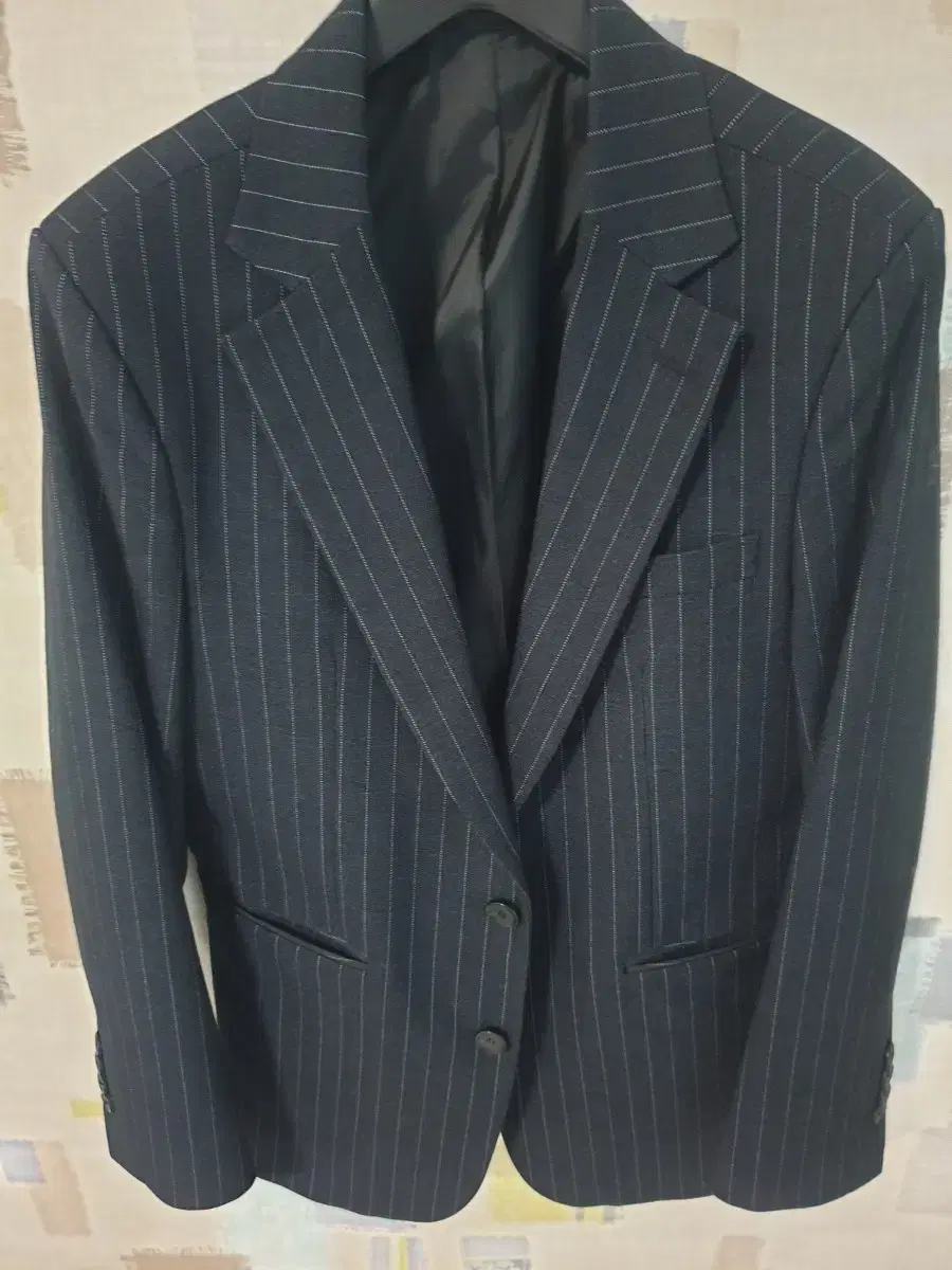 Men's suits