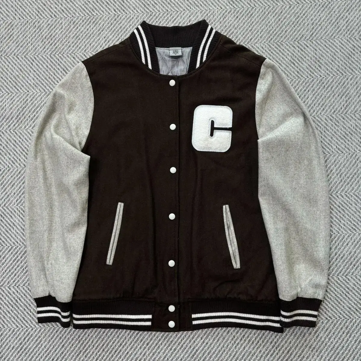 VARSITY C LOGO 야구점퍼 스타디움 바시티 자켓