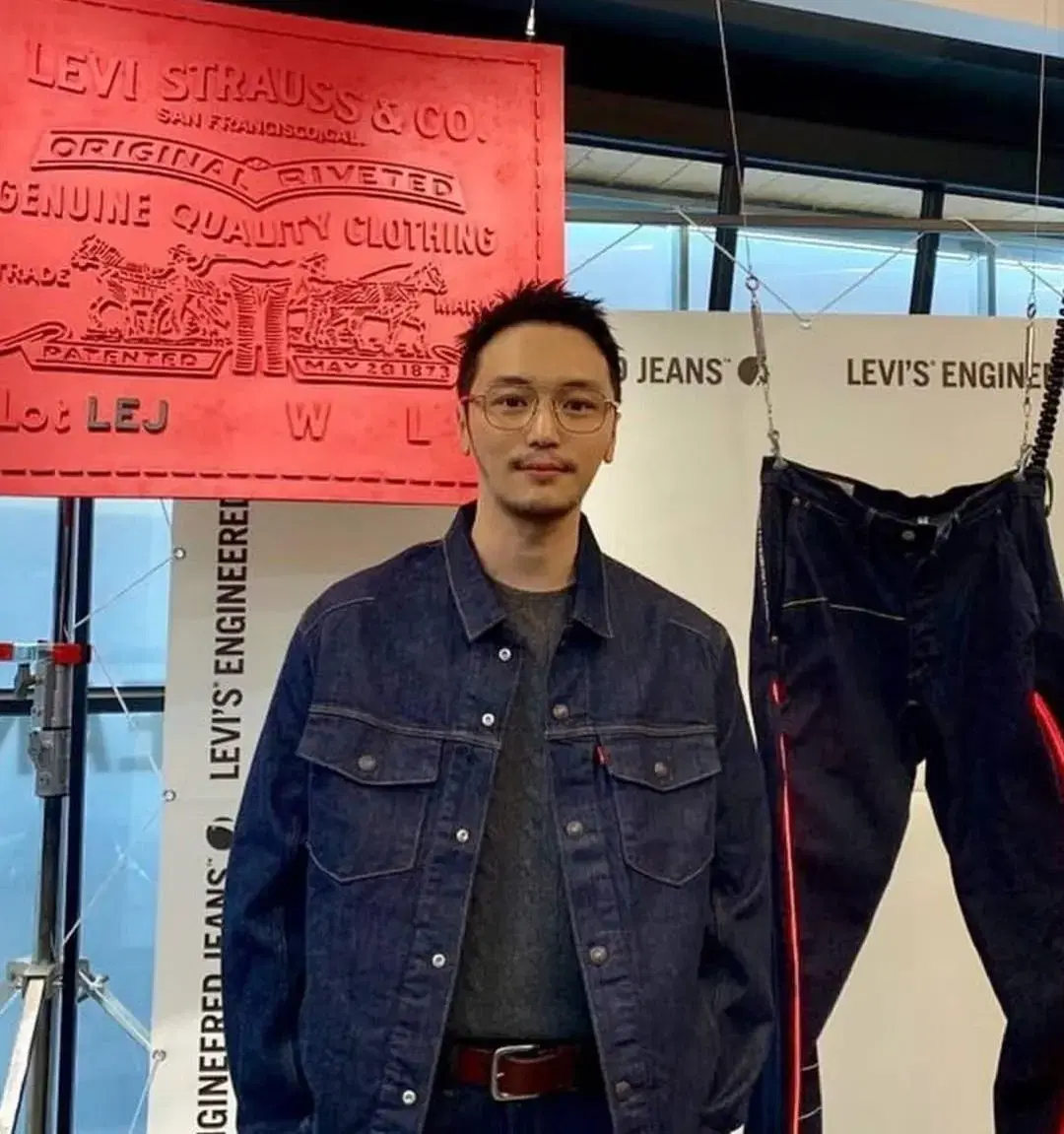 Levi's Engineered jin denim jacket sells size M