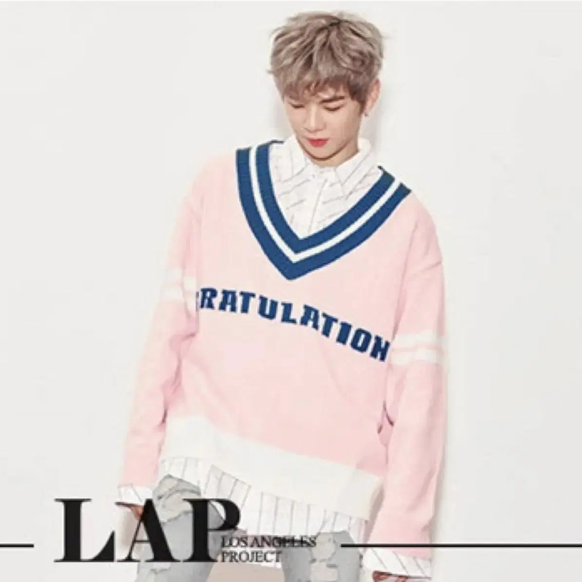 (새상품) 랩 LAP 강다니엘 에디션 브이넥 배색 니트