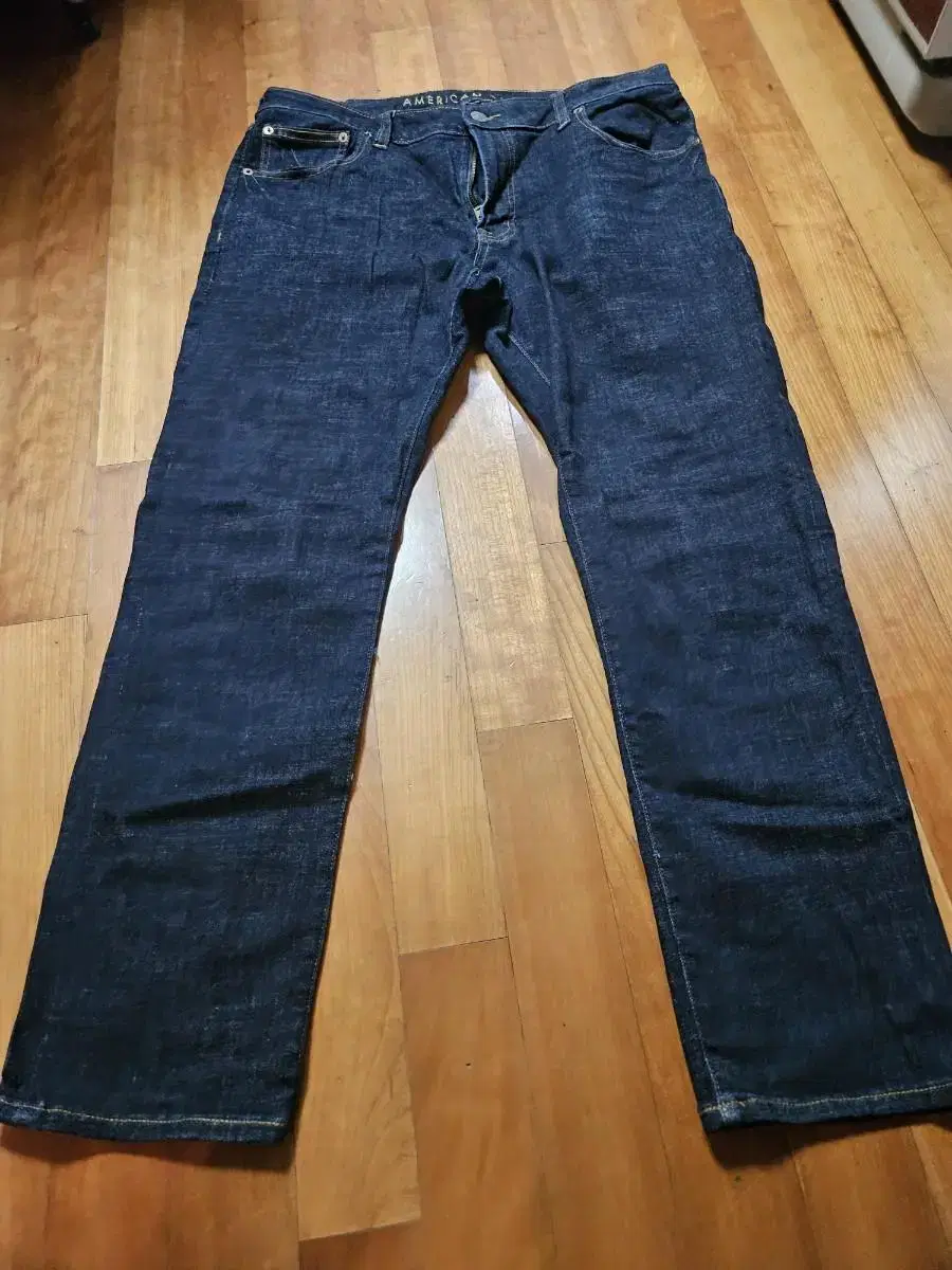 36X30 American Eagle Jeans Slim Straight Span