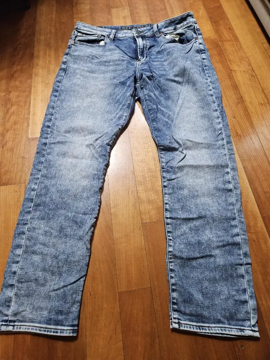 36X30 American Eagle Jeans Slim Fit Span