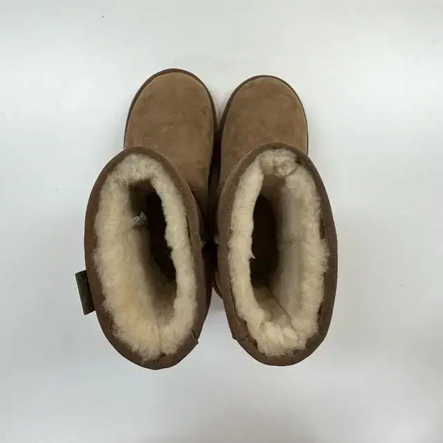 호주UGG 양털 부츠 225-230mm팜 새것