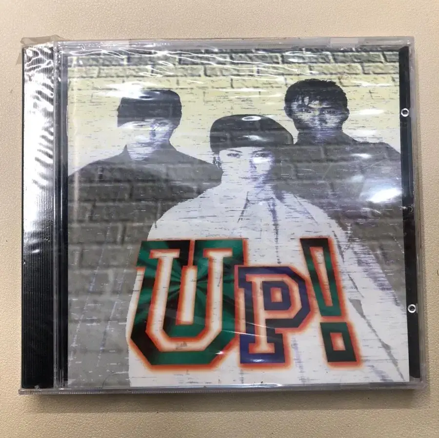 UP 1집 미개봉 CD /1024