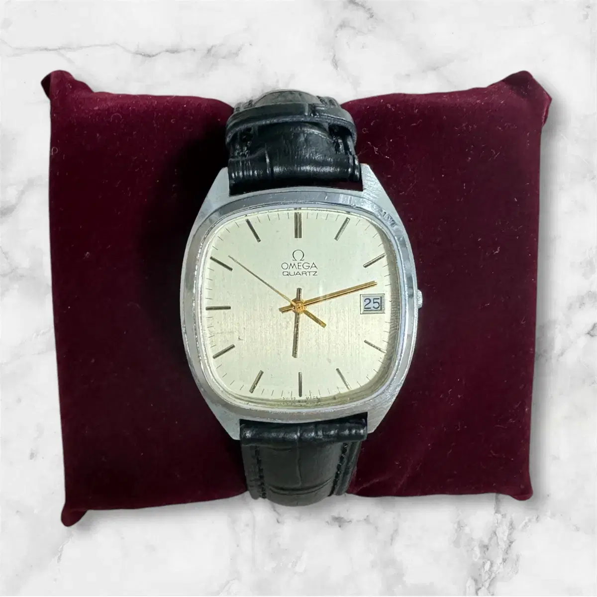 Omega De Ville quartz