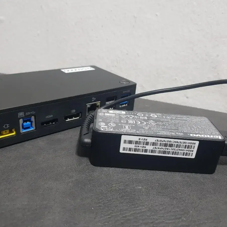 레노버 도킹 USB 3.0 Ultra Dock 40A8