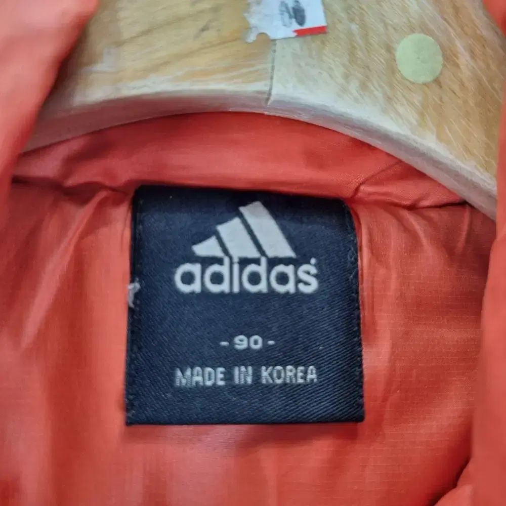 Z4136 아디다스 겨울 패딩점퍼 오렌지 여90 ADIDAS