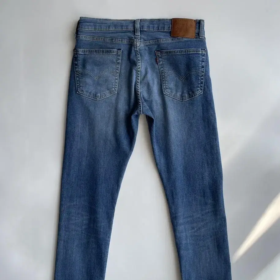 Levi's 519 straight fit Pants