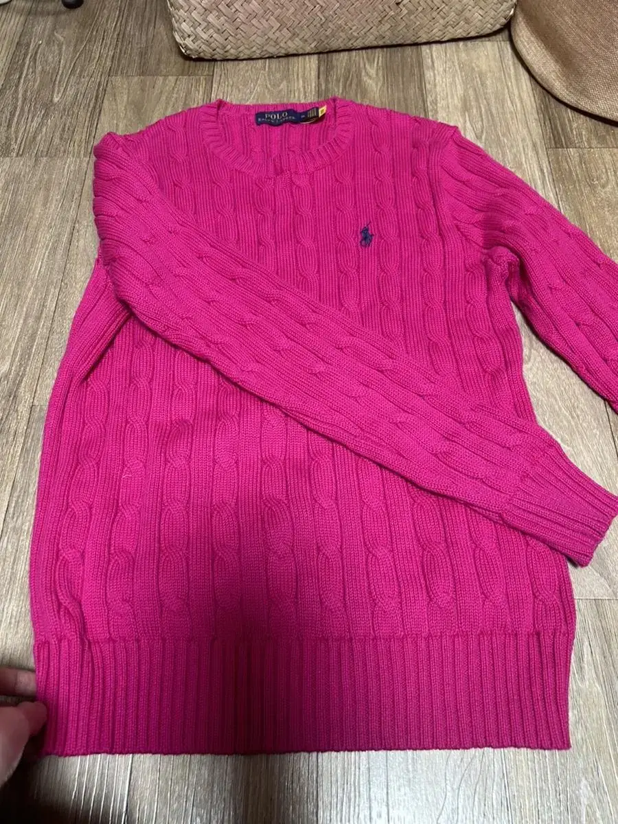 Women's Polo Knit M