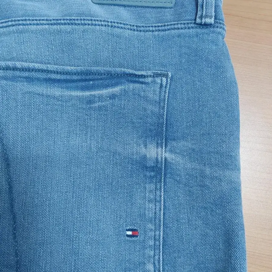 TOMMY HILFIGER 타미 힐피거 스판 데님 일자(박사이즈)