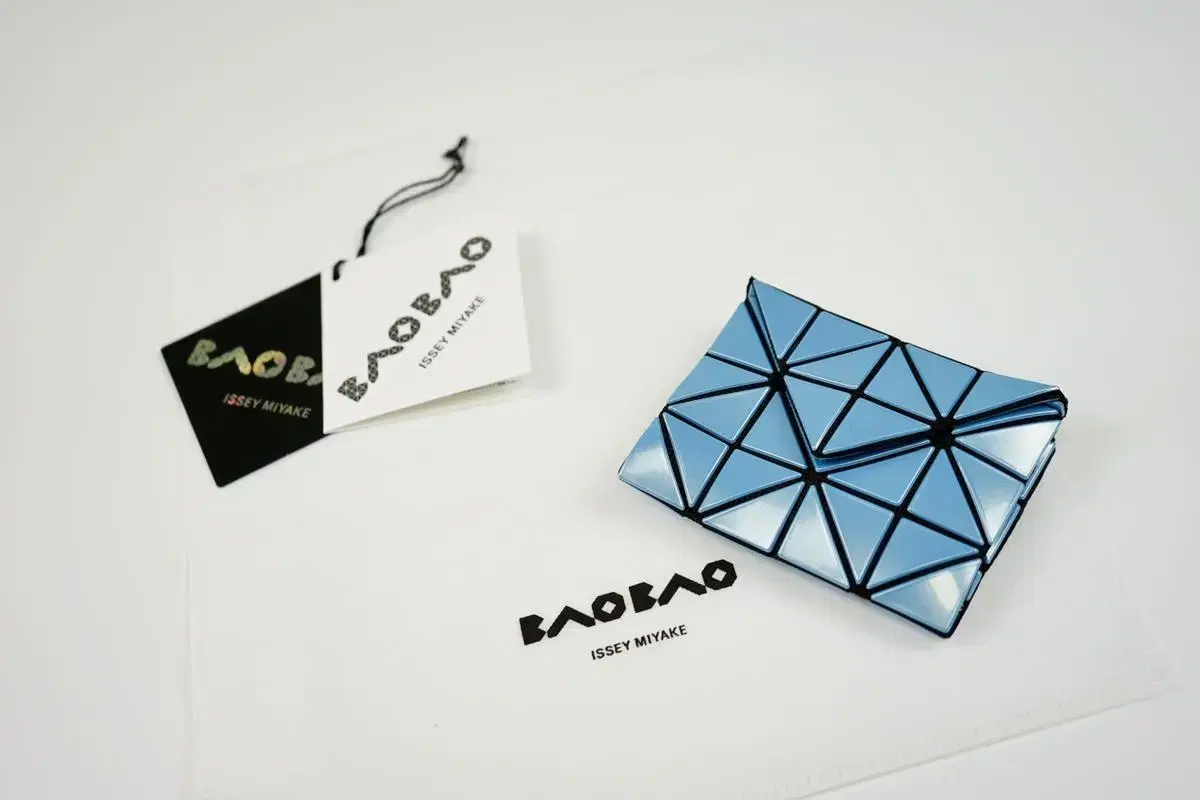 BAOBAO ISSEY MIYAKE 카드지갑