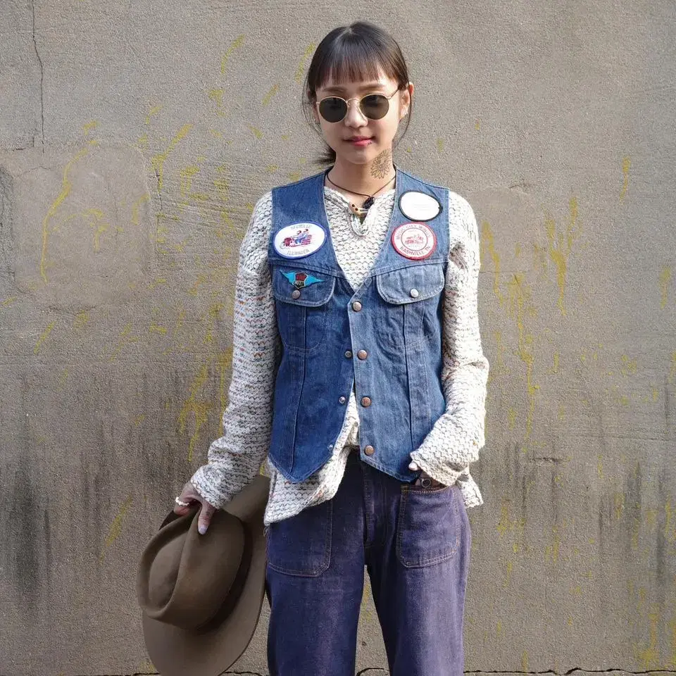 80s dee cee brand motorcycle denim vest