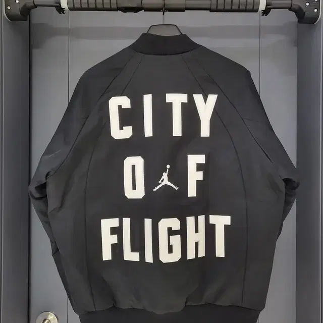 조던 올스타컬렉션 "CITY OF FLIGHT" MA-1 자켓 블랙