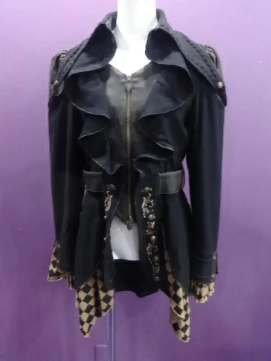 Ozz on Ozz on Punk Gothic Ruffled Check Rose Coat Jacket