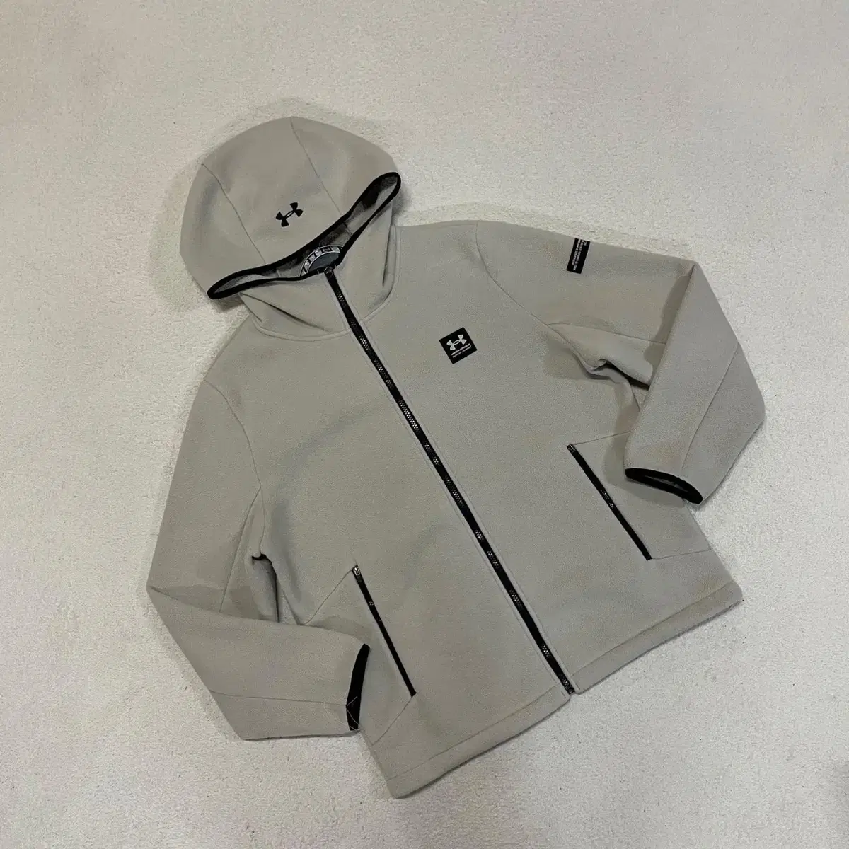 XL Under Armour Fleece Jacket B.937