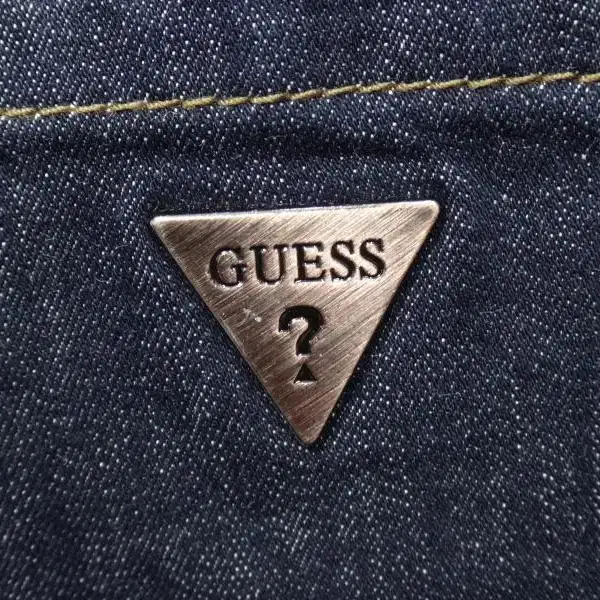 (31인치) 게스 GUESS 엔터청 원워시 크롭 스키니