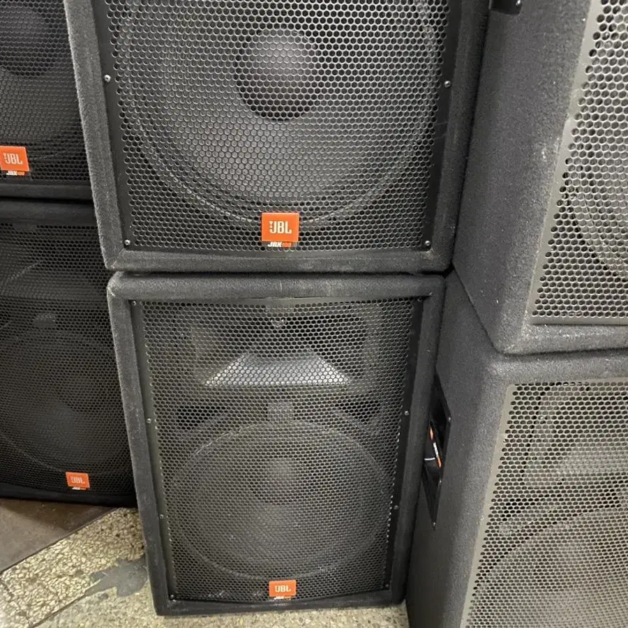 JBL JRX115 스피커