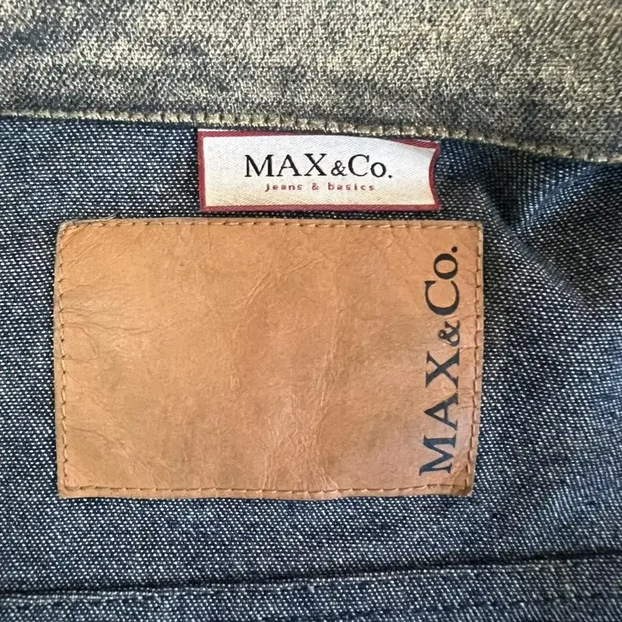 막스마라 막스앤코 정품 Max&Co 데님코팅 자켓 판매합니다