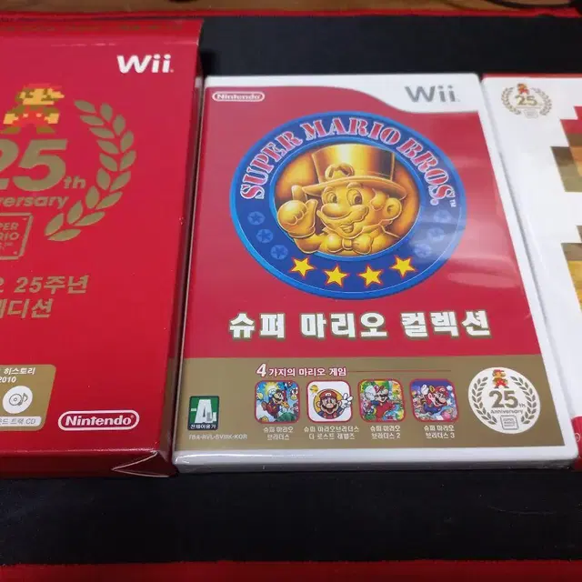 WII 슈퍼마리오 25주년 스페셜에디션 (미개봉) 판매합니다.