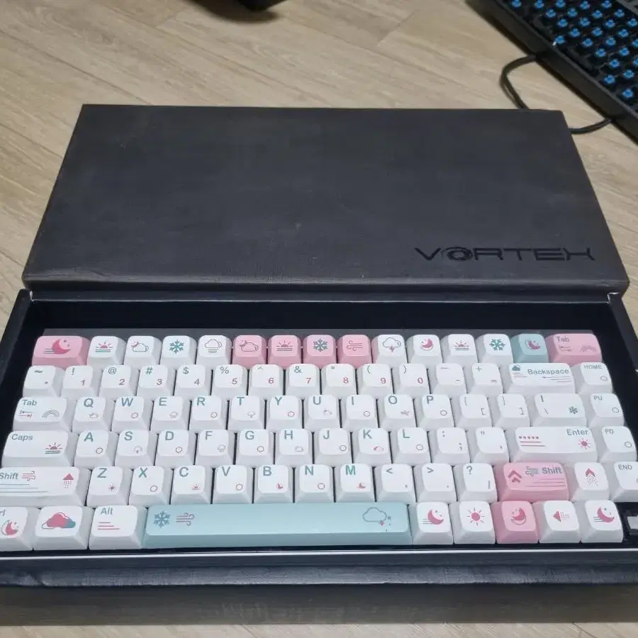 볼텍스 레이스 vortex race 3 키보드 팝니다