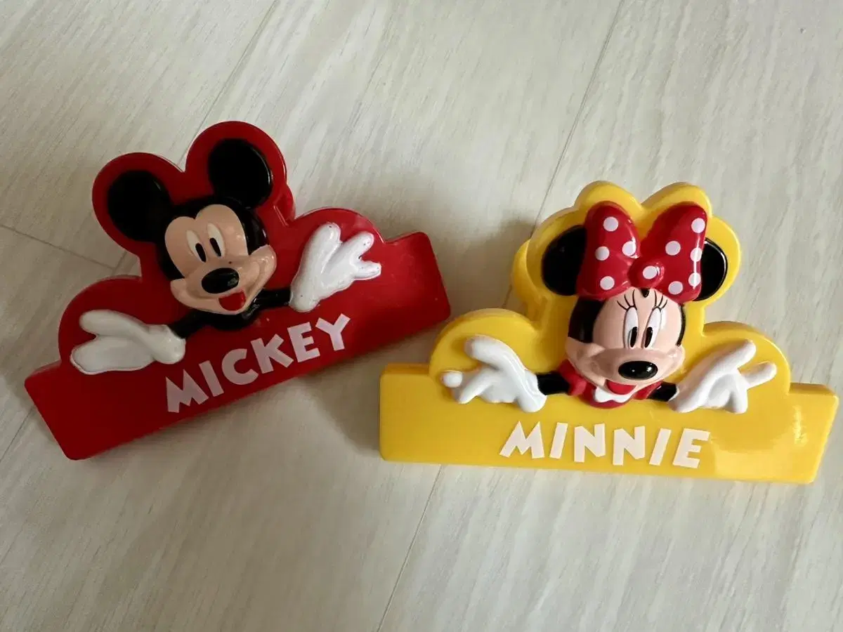 Mickey Minnie Tongs