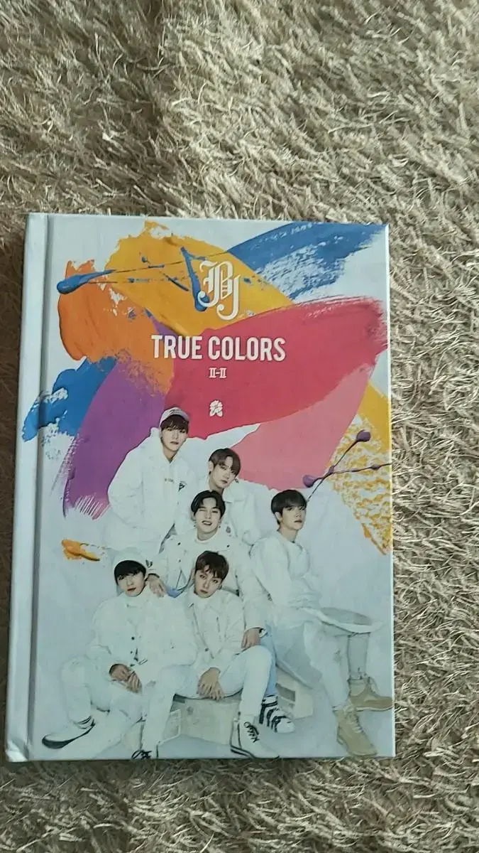 JBJ 제이비제이 TRUE COLORS 앨범