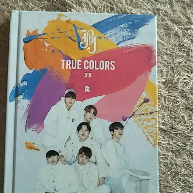 JBJ 제이비제이 TRUE COLORS 앨범