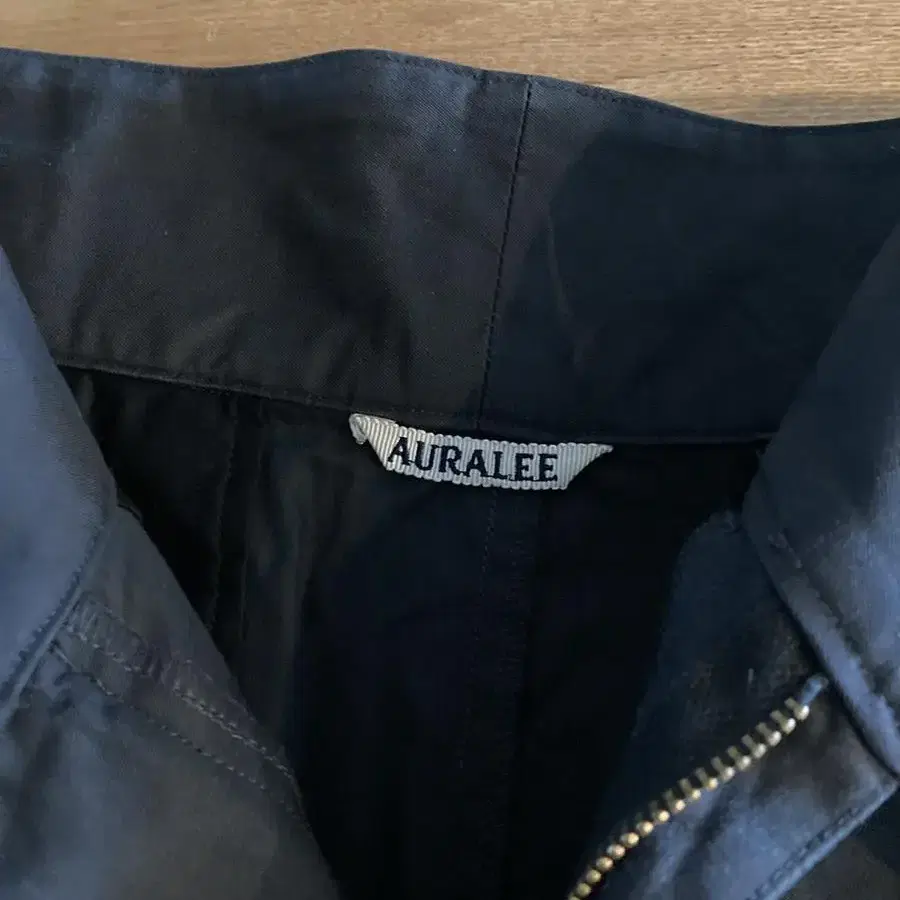 auralee FINX CHAMBRAY GURKHA SHORTS