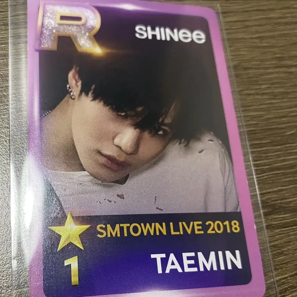 SMTOWN 2018 오사카 슈스엠 샤이니 태민 입장 포카