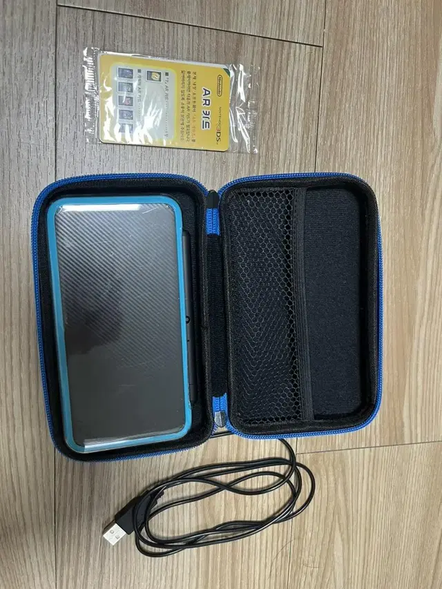 닌텐도 2ds xl +동숲칩 +그림교실 칩+케이스+아미보카드