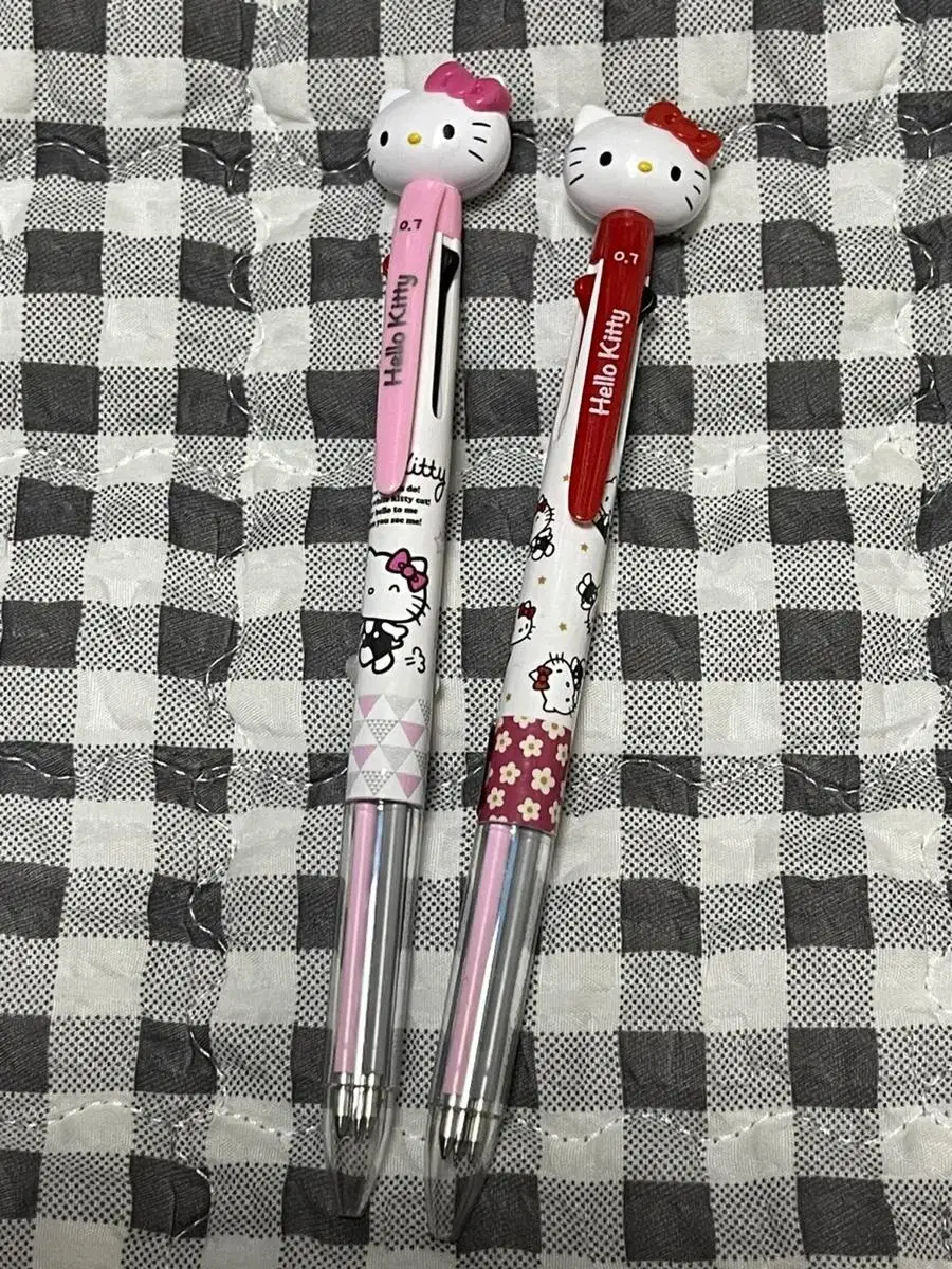 Classic Stationery Hello Kitty Kitty 3-Color Ballpoint Pen