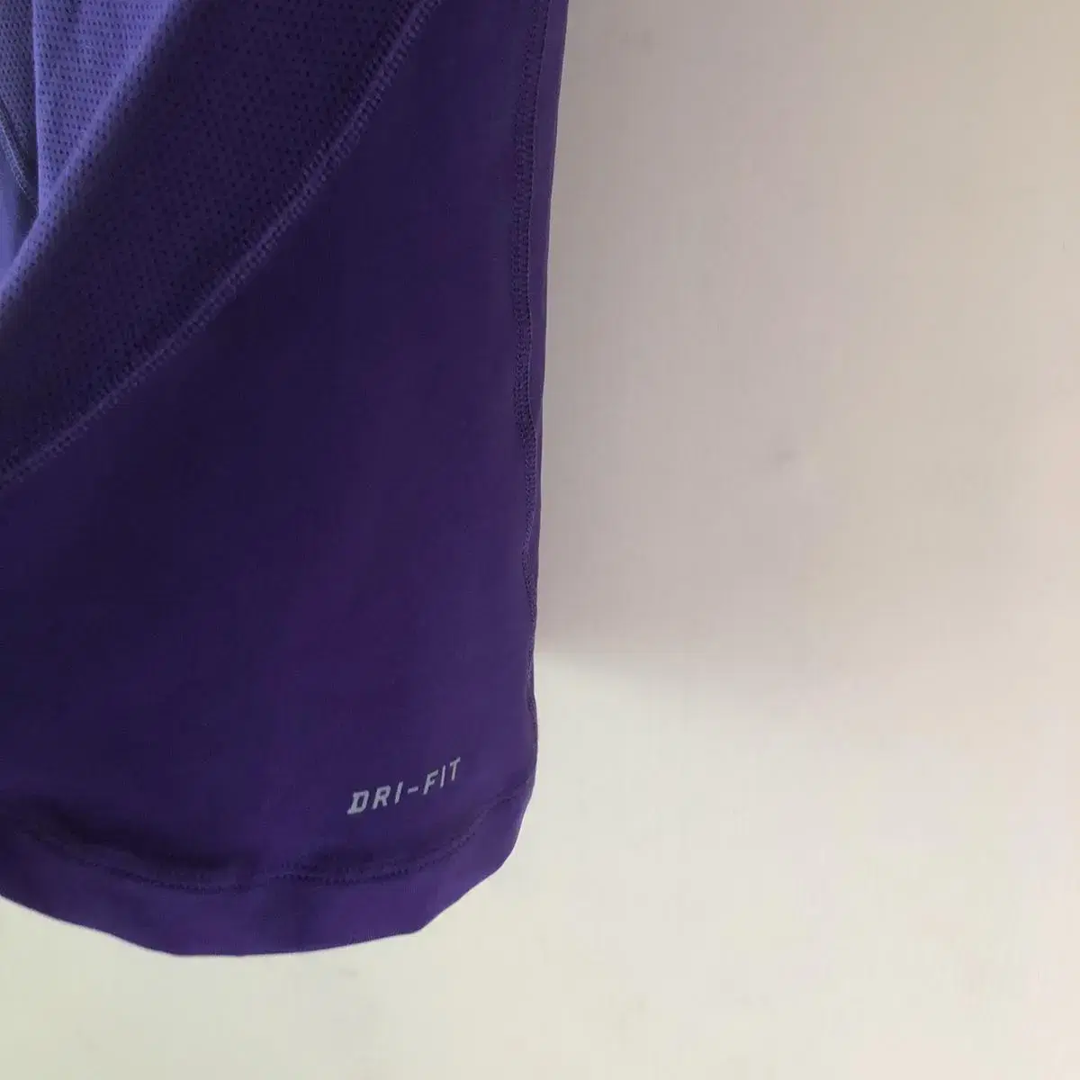 Vintage Nike purple sleeveless top